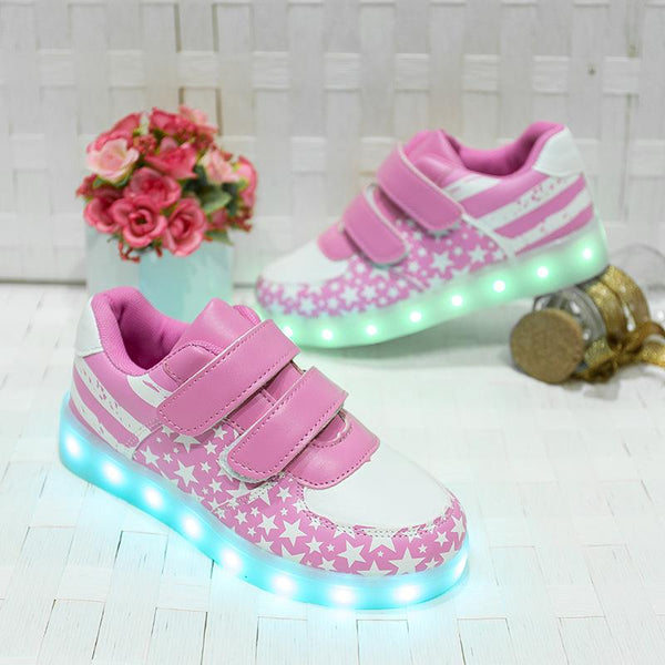 Fashionable Luminous Shoes